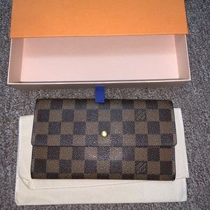 Louis Vuitton Wallet